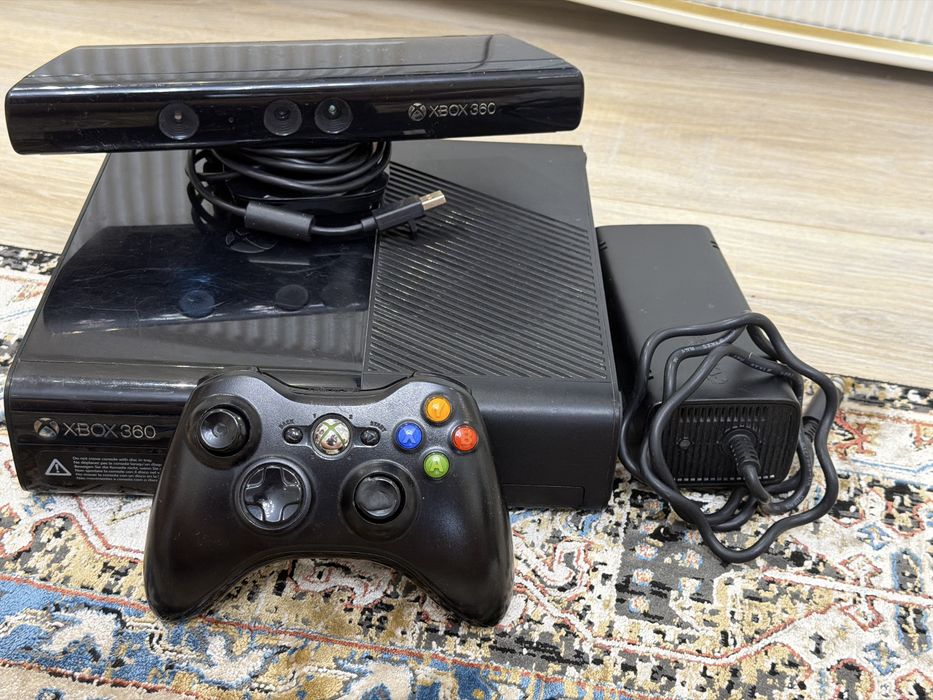 Xbox 360+kinect. Va kop oyinlar