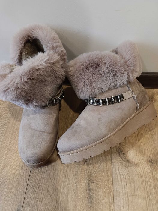 Топли зимни боти