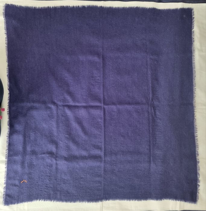 Eșarfă Nanos lana si matase 85 cm x 85 cm