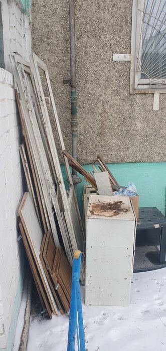 Заберите кому нужно на дачу