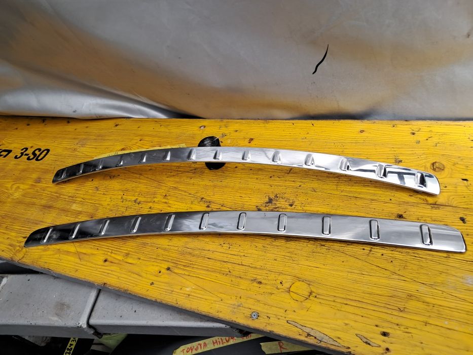 Лайсна багажник мерцедес  Mercedes A156 Gla  A247 Gla