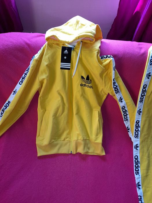 Trening pantalon+bluza marimi S M XL