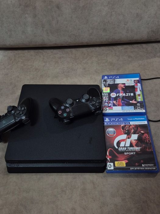 Продам Sony Playstation 4 slim
