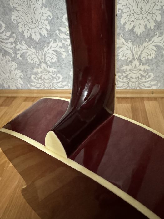 Продам Гитару Stagg