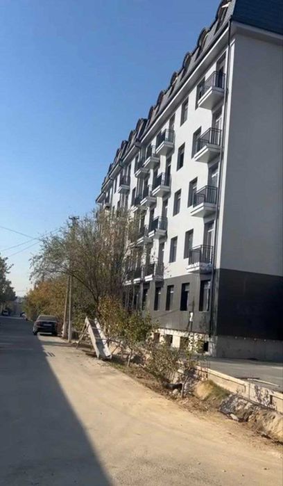 Продам 3-х комнатную(коробка) в Яшнабадском районе.Янгиобад