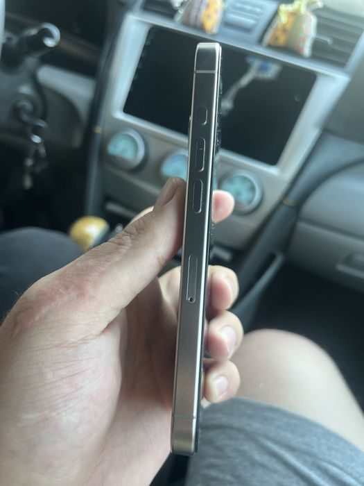 Iphone 15 pro 256 gb