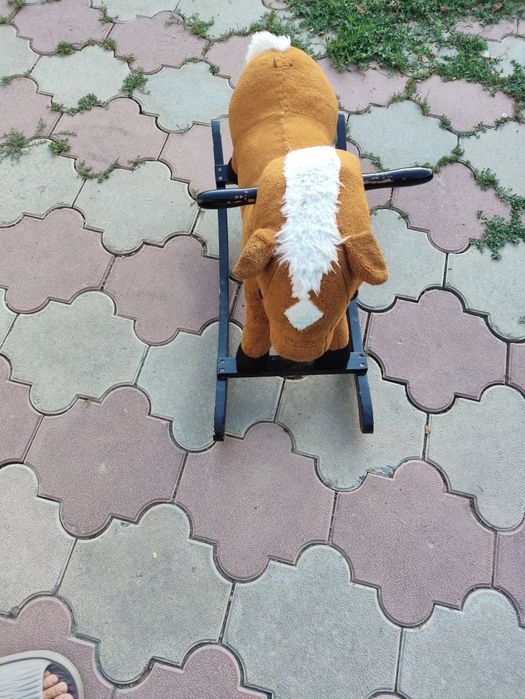 Продам детскую лошадку кочалку