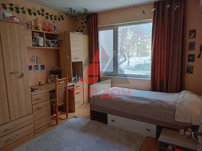 Продава се Четиристаен апартамент в Варна, Център - 98 кв.м за 1689 €/кв.м - Снимка #9