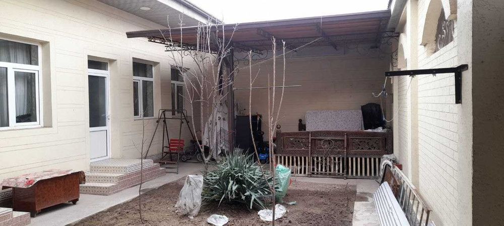 Файзли ва шинам ховли сотилади Келиштириб берилади