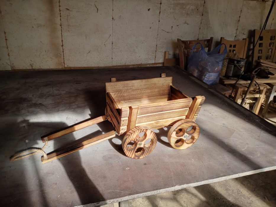 Декоративна Каручка / Каруца