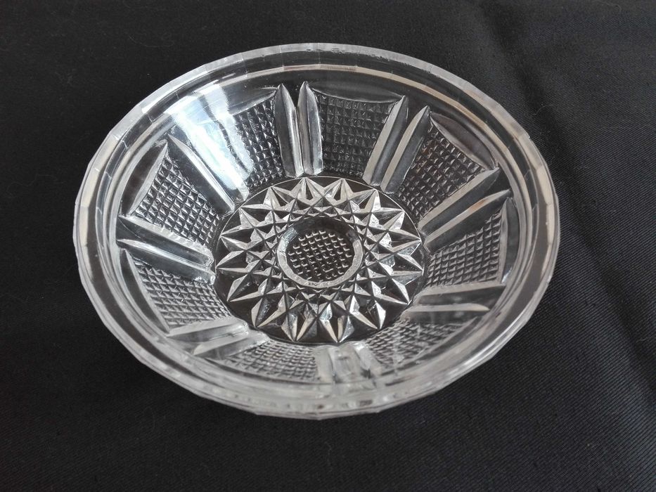 Нови, красиви десертни купички - 6 бр.