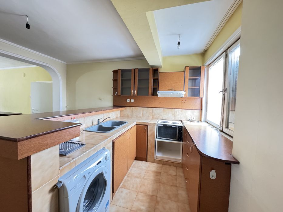 Продава апартамент в гр. Казанлък