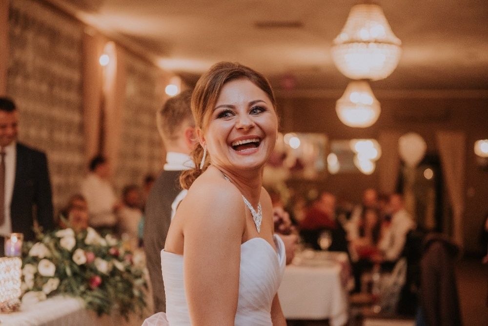 Vand rochie de mireasa