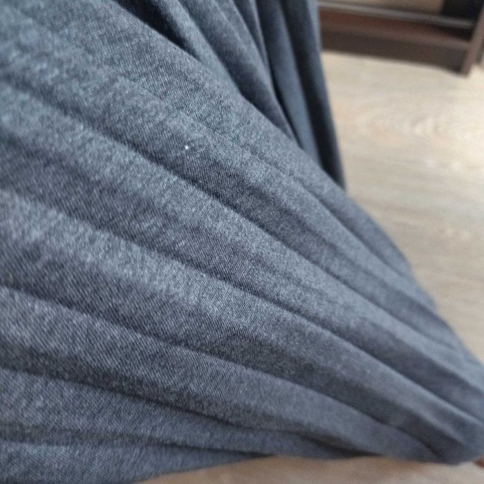 Поли солей и плисе средна дължина