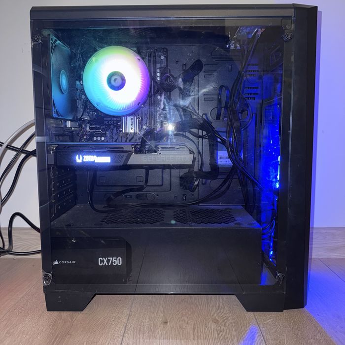 De vanzare PC gaming