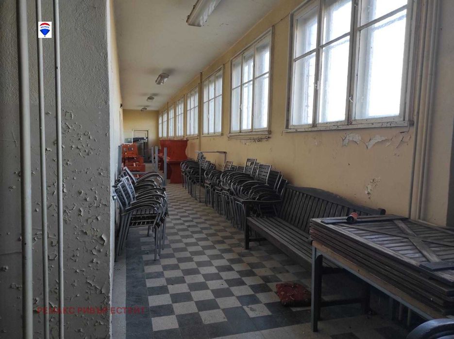 Инвестиционен имот с. Малко Враново