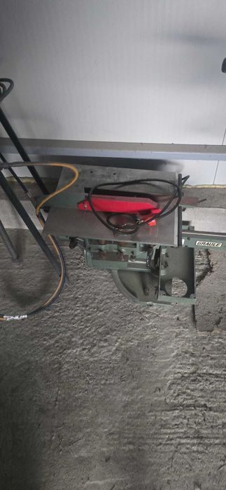 De vanzare circular pendula