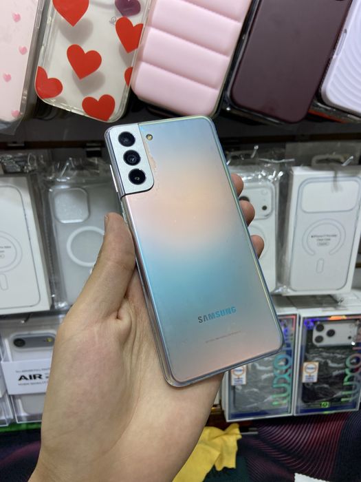 Samsung S21+ 8/256 ideal