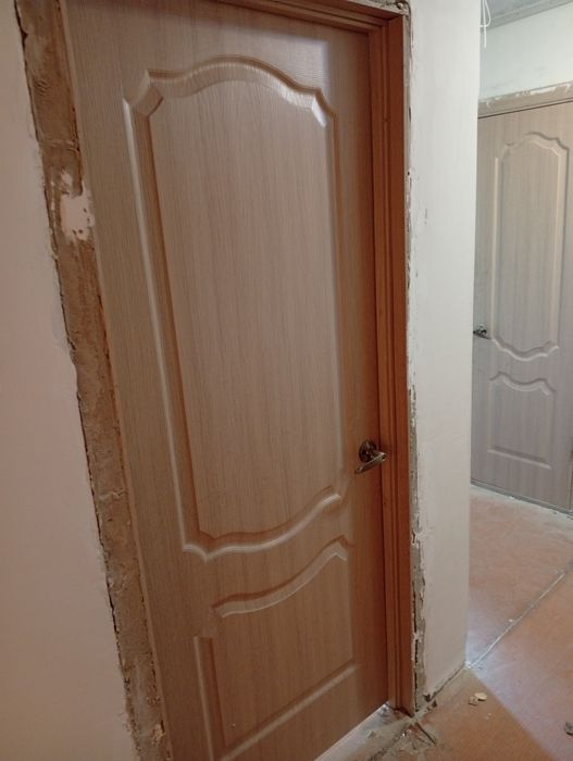 Продам двери межкомнатные