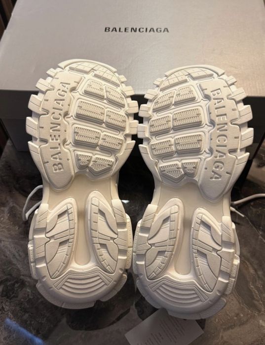 Balenciaga Track