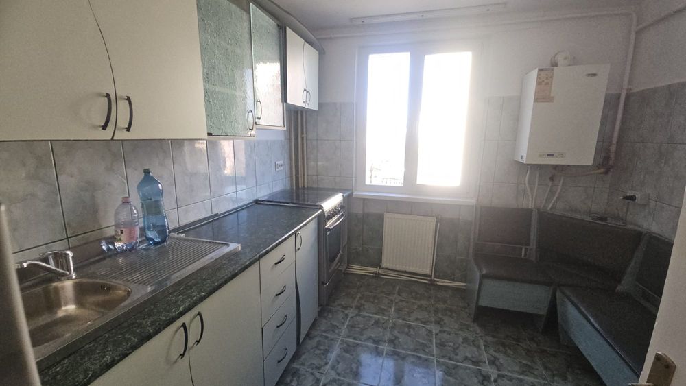 Apartament 3 camere Calea Romanului
