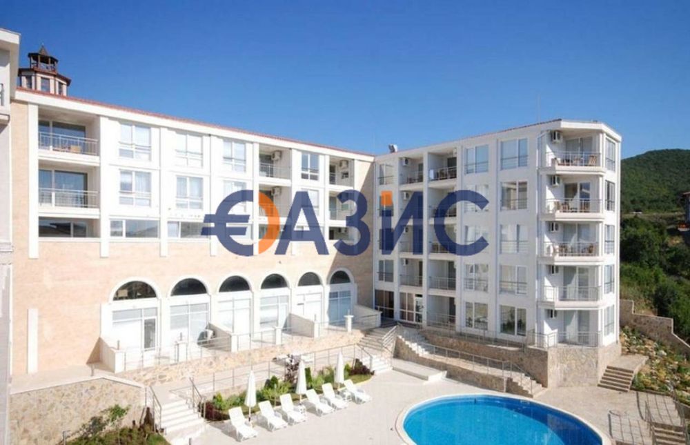 Продава се Тристаен апартамент в Свети Влас - 99 кв.м за 438 €/кв.м - Снимка #12