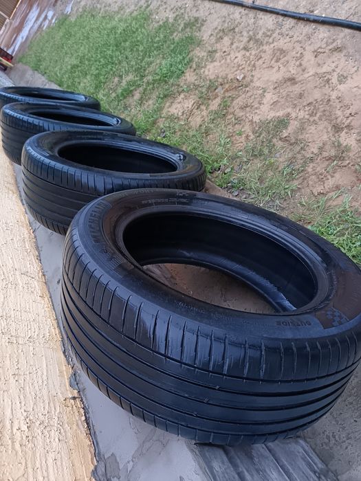 Продаю Шины Мишлен Пилот Спорт