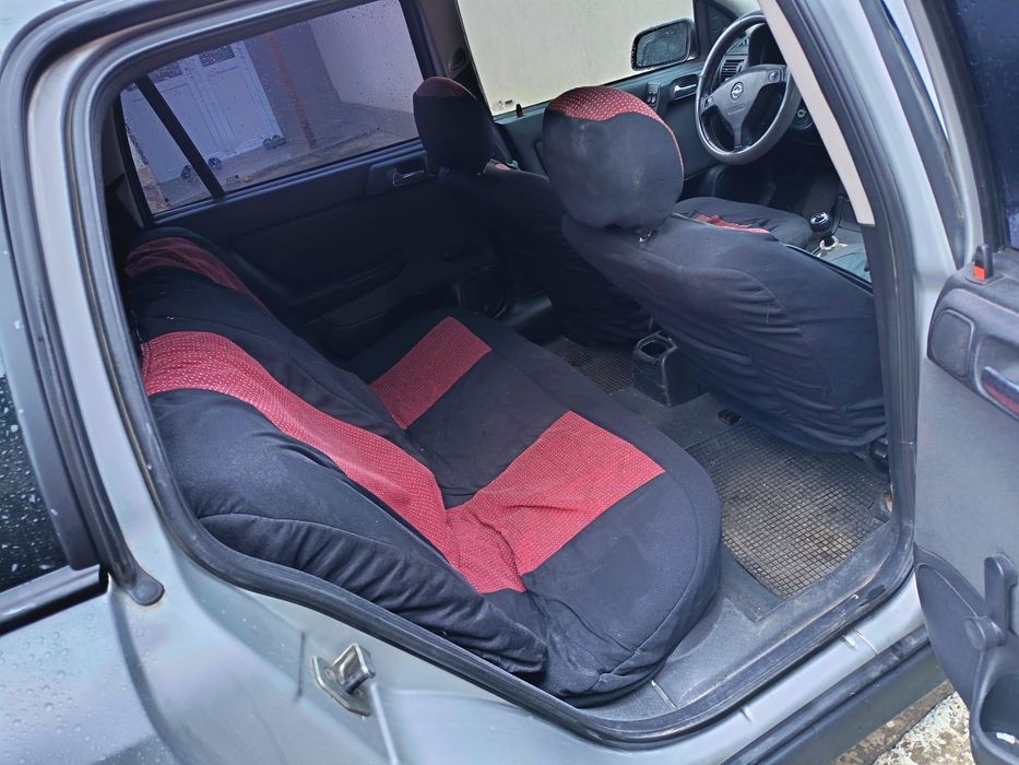 Vând Opel Astra G