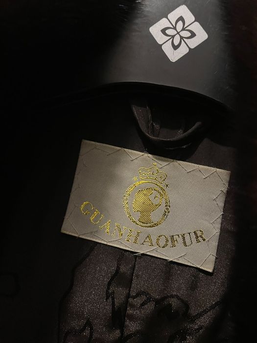 Продам Шубу в отличном состоянии
