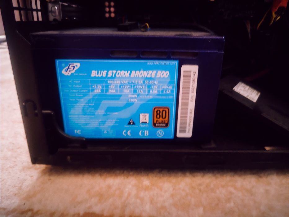 PC Gaming GIGABYTE - Intel i5-7600K, GTX 1060 6GB, 16GB RAM