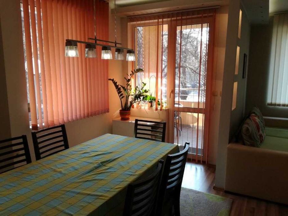 Продава се Двустаен апартамент в Пловдив, Въстанически - 80 кв.м за 1438 €/кв.м - Снимка #11