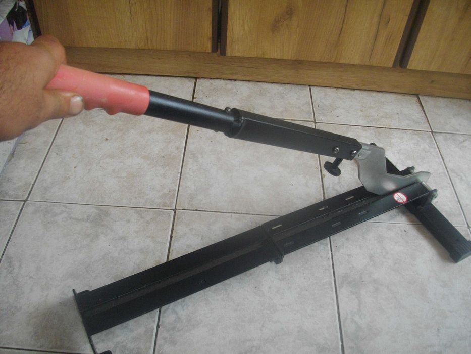 Стойка Бормашина/ Гилотина Рязане Ламинат/ Ръчен Шмиргел/Машина Тапети