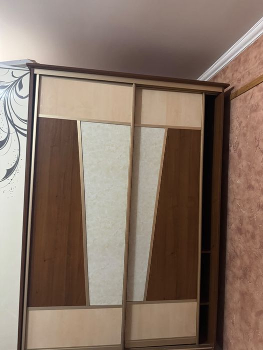 Продам шкаф-купе