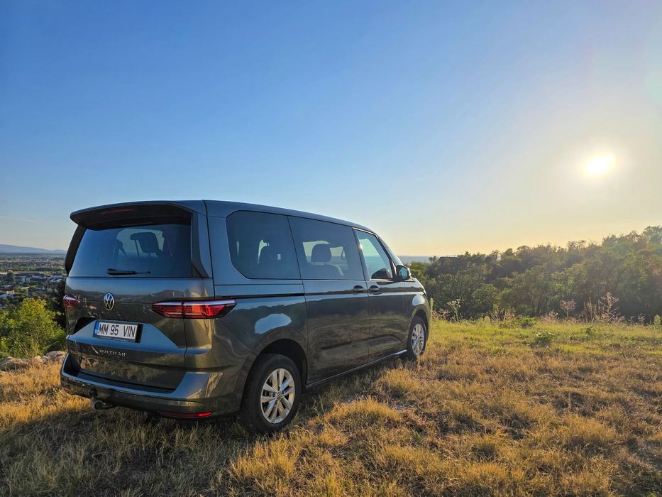 Volkswagen Multivan Primul proprietar, fara evenimente, 7 locuri, 2 seturi anvelope