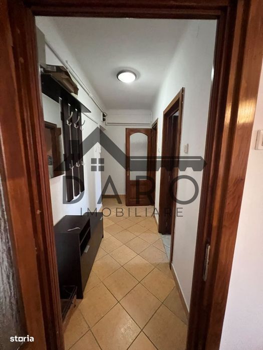 De inchiriat apartament 2 camere in centru