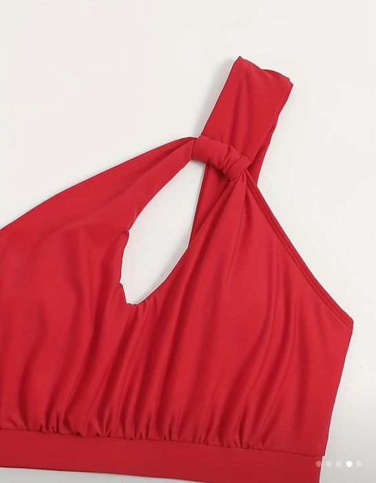 Бански  за пищни дами