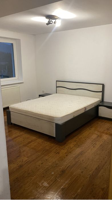 Apartament cu doua camere in blocul de vis-a-vis de spital