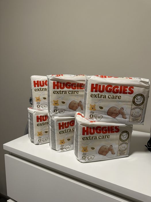 Huggies 0 памперси