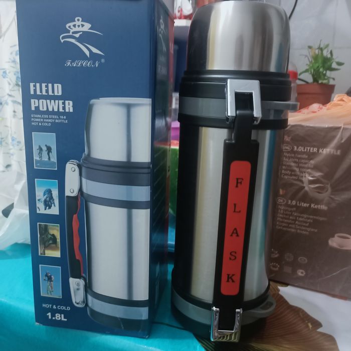 Продам термос 1,8 литр FAYLON