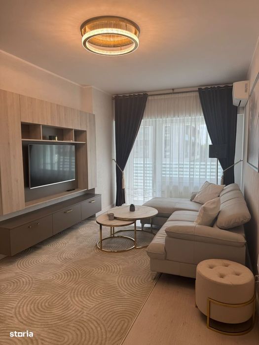 Apartament 2 camere de inchiriat, parcare inclusa, Royal Town Copou