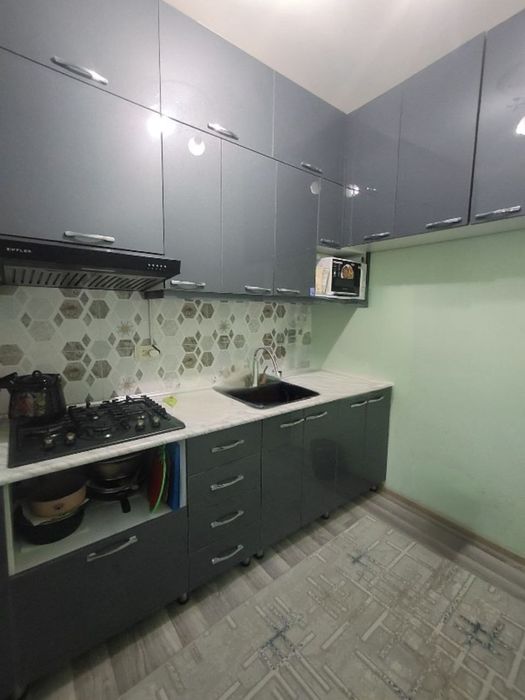 Продается 2-х комнатная квартира. Буз-2