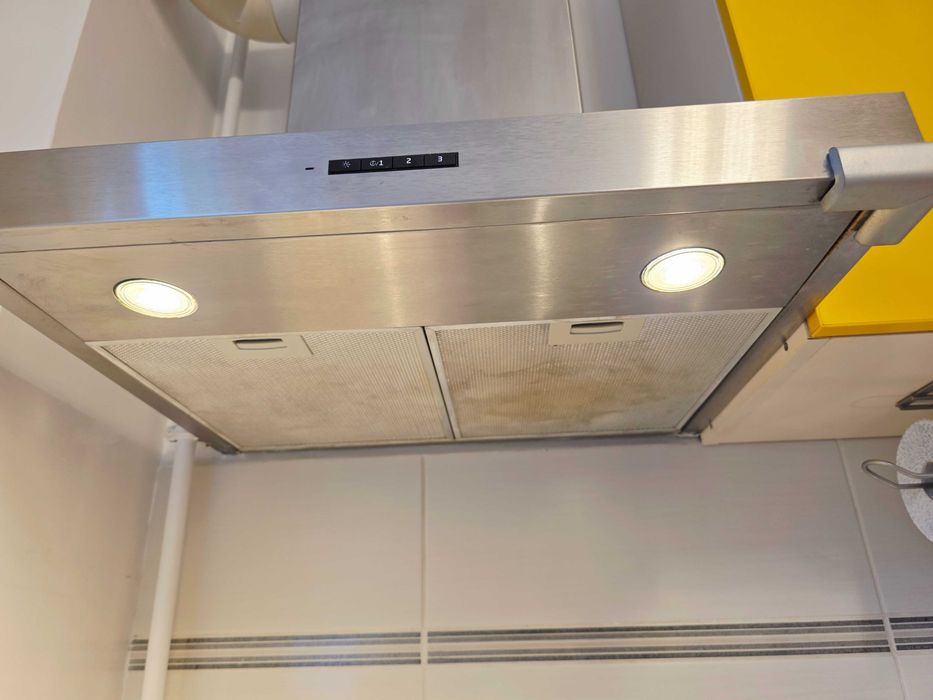 Vând hota decorativa Beko capacitate mare