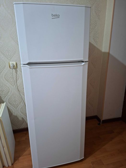 Продам холодильник BEKO