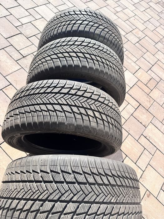 Anvelope iarna BRIDGESTONE R18