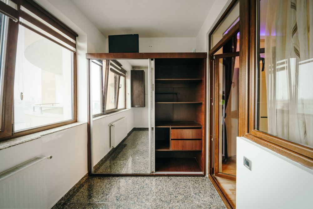 Studio de închiriat în ISARAN, Brașov