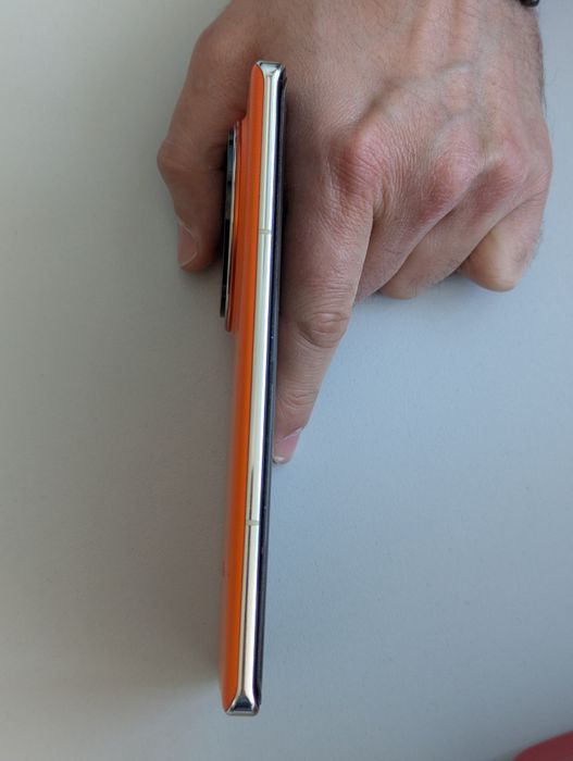 Vivo X100 Pro 16 GB RAM / 512 GB ROM (отличен)