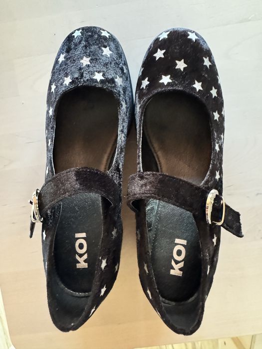 Дамски обувки KOI
