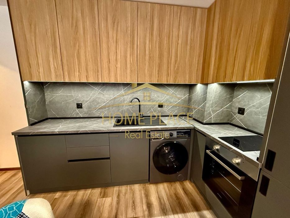 Дава се под наем Двустаен апартамент в Варна, Възраждане 3 - 60 кв.м за 561 € - Снимка #2