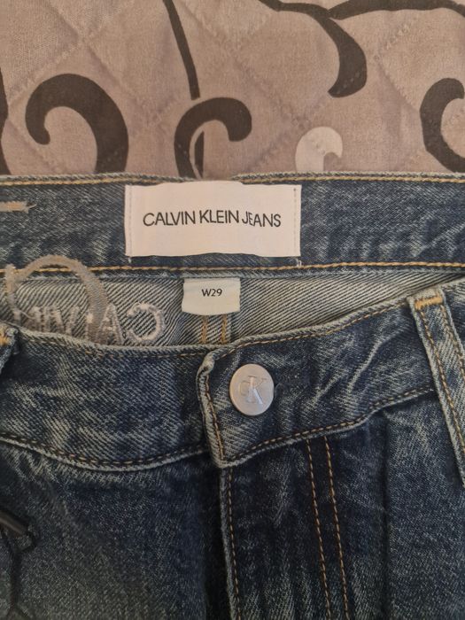 Дънки Calvin Klein