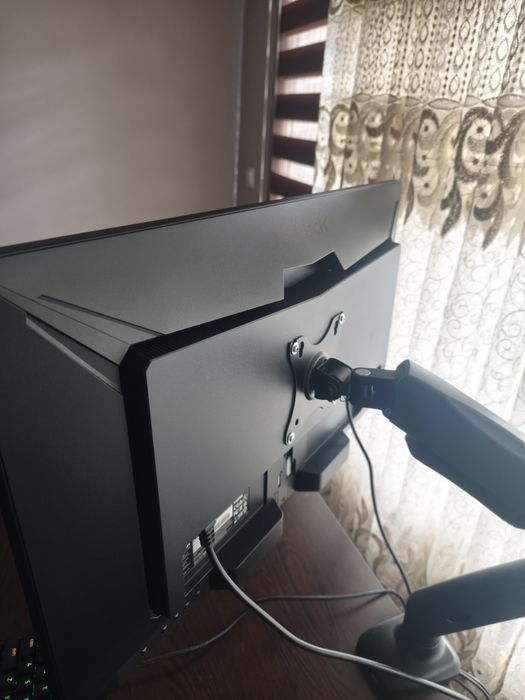 2K монитор ASRock Phantom Gaming PG27QFT1B (2560x1440)